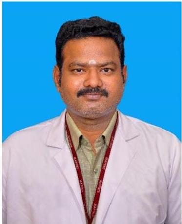 Dr. Mani Arumugam, an experienced ortho doctor in Chromepet, Chennai